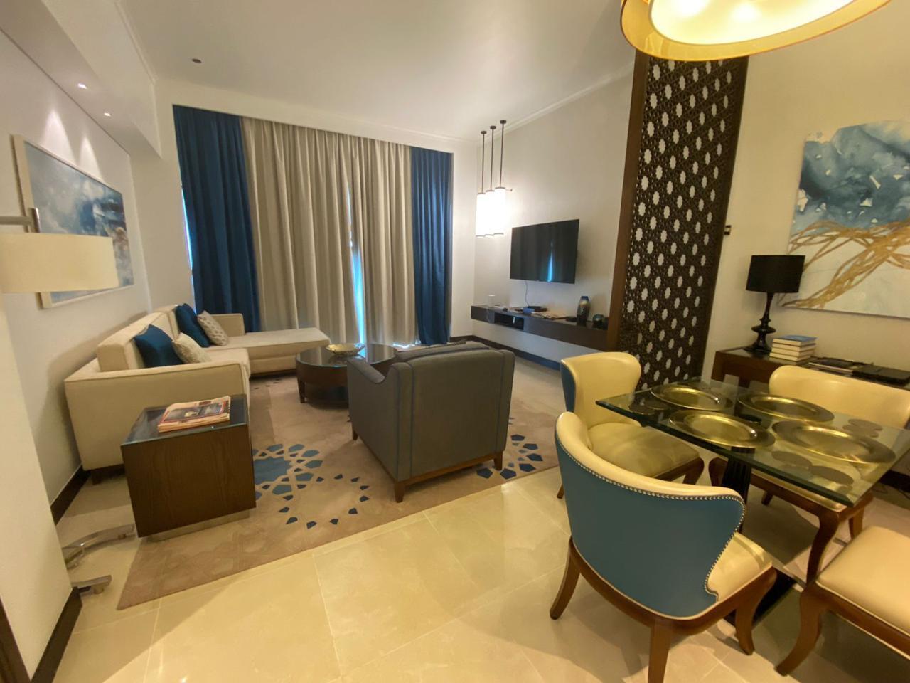 Fairmont Marina Residence